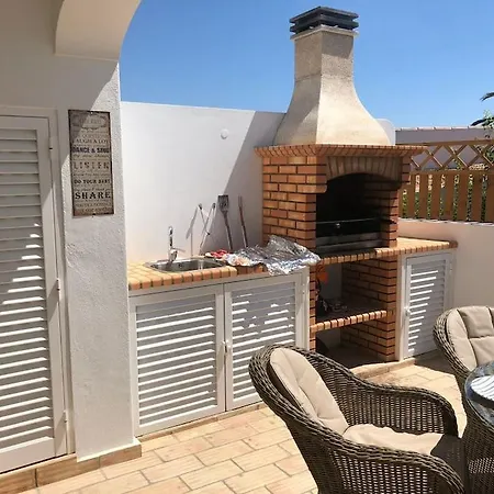 4 Beds En With Sea Views Hotel *
