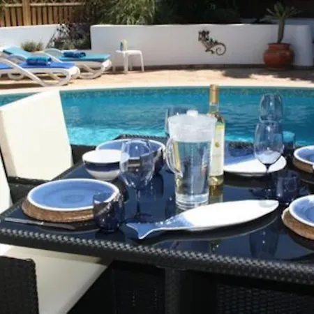 4 Beds En With Sea Views Hotel Luz