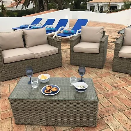 Hotel 4 Beds En With Sea Views *