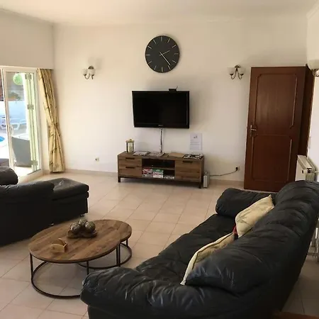 4 Beds En With Sea Views Hotel Luz